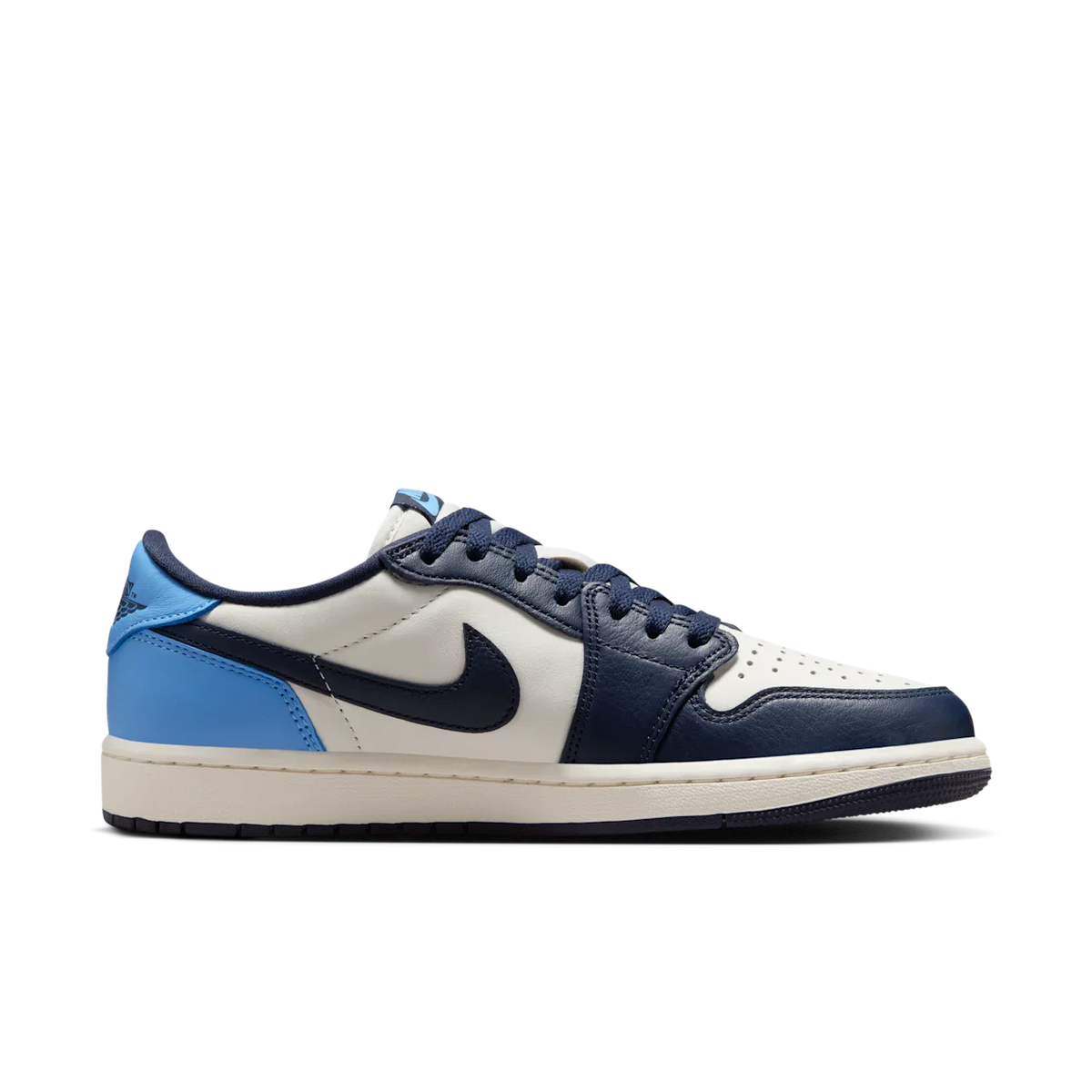 Air Jordan 1 Low OG Obsidian UNC