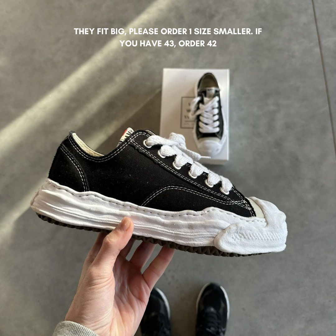 Maison Mihara Yasuhiro Hank OG Sole Canvas Low Black