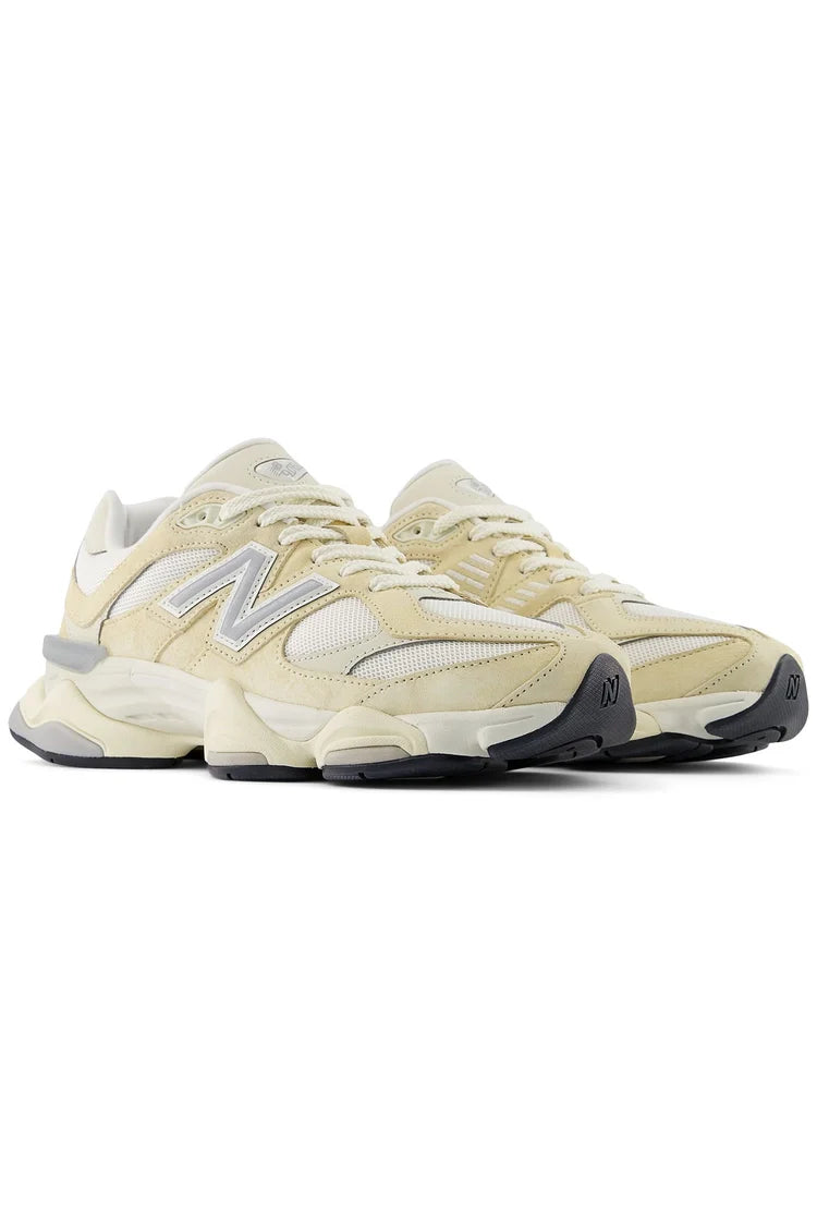 New Balance 9060 Calcium Sea Salt