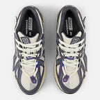 New Balance 1906A Inkwell Sea Salt