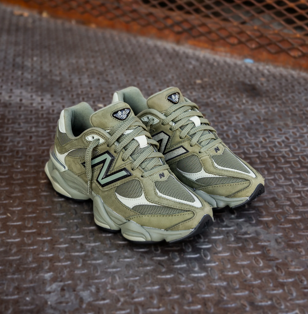 New Balance 9060 Dark Olivine (GS)