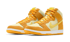 SB Dunk High Pineapple