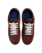 Nike SB Dunk Low Limosine Skateboards