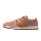 Nike SB Dunk Low Red Stardust