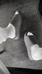Adidas Yeezy Slide Granite