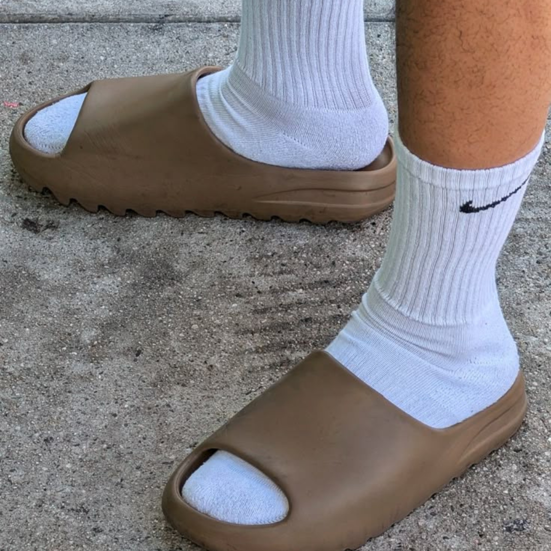 Yeezy Slide Fudge