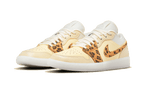 Air Jordan 1 Low SNKRS Day