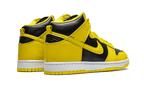 Nike Dunk High Varsity Maize
