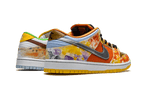 Nike SB Dunk Low Street Hawker (2021)